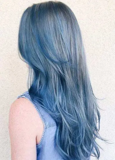 Màu tóc xanh khói khiến bạn thêm trẻ trung cá tính