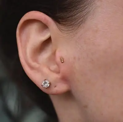 Xỏ sụn tai Tragus - Ảnh 1