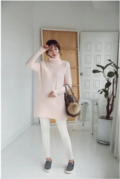 Legging sáng màu là gợi ý phù hợp cho nàng có dáng người kẻ thước