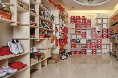 Cửa hàng K.B Sneaker Store